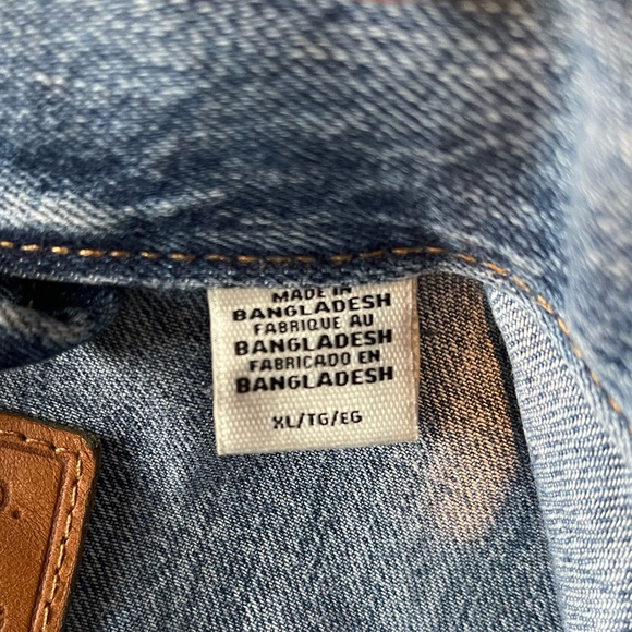 Levi’s Denim Trucker Jacket - XL - Picture 4 of 5